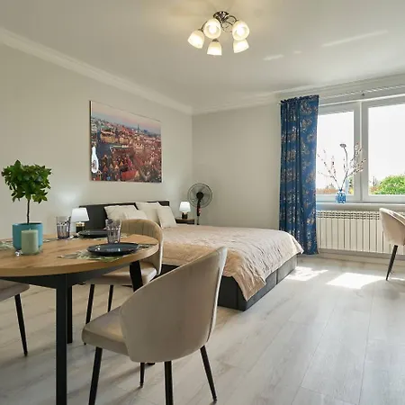 Apartment Pyza With Parking Zgoda 30