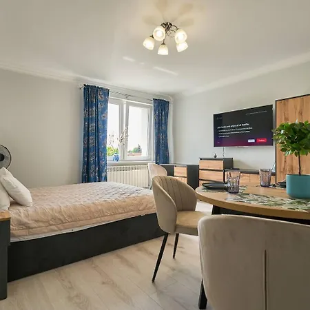 Pyza With Parking Zgoda 30 Posen