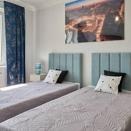 Apartment Pyza With Parking Zgoda 30