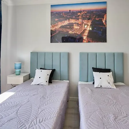 Pyza With Parking Zgoda 30 Posen