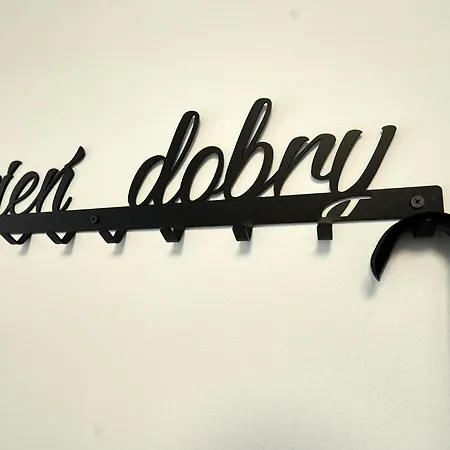 Pyza With Parking Zgoda 30 *