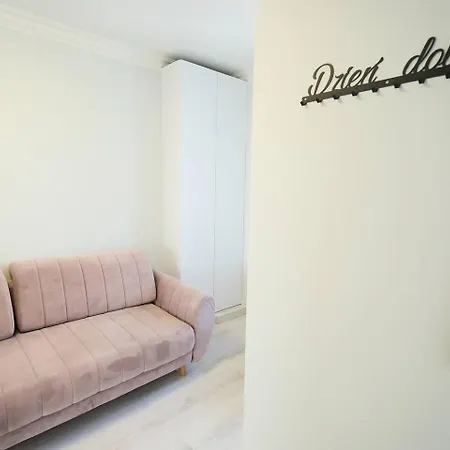 Apartment Pyza With Parking Zgoda 30 Poznan