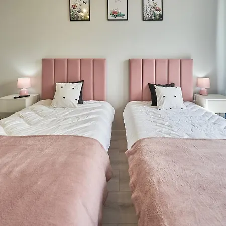 Pyza With Parking Zgoda 30 Apartment Poznan