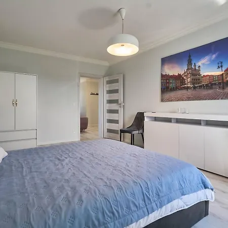 Pyza With Parking Zgoda 30 Apartment *