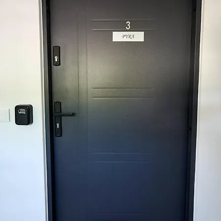 Apartment Pyza With Parking Zgoda 30 Poznan