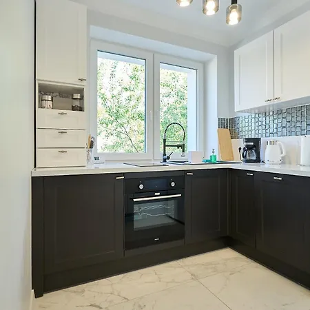 Pyza With Parking Zgoda 30 Poznan