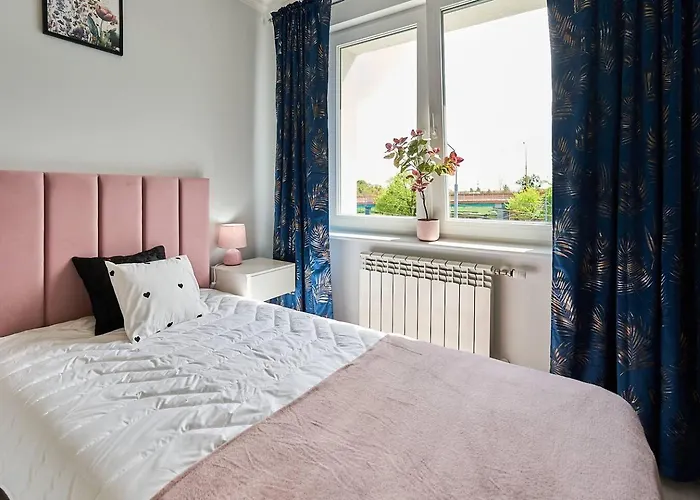 Pyza With Parking Zgoda 30 * Poznaň