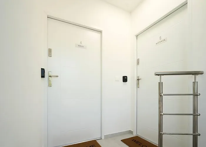 Apartmán Pyza With Parking Zgoda 30 *