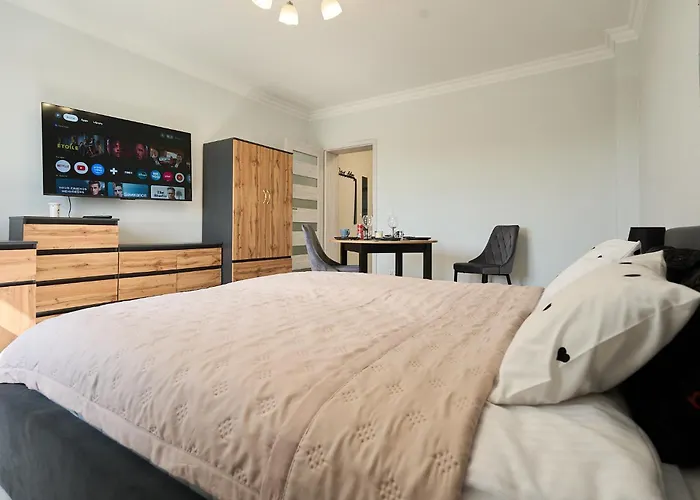 Pyza With Parking Zgoda 30 Apartmán